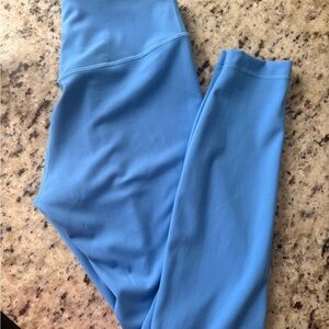 Lululemon Wunder Under 25”